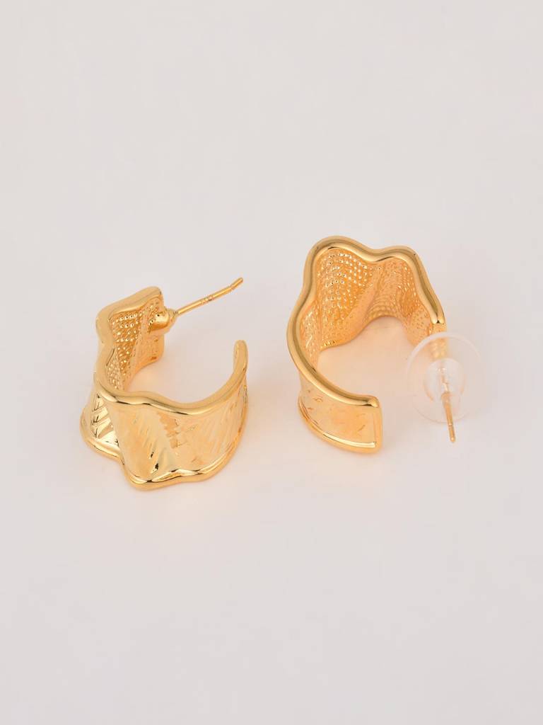 Gold Plated Classic Hoop : WER62MLGLD