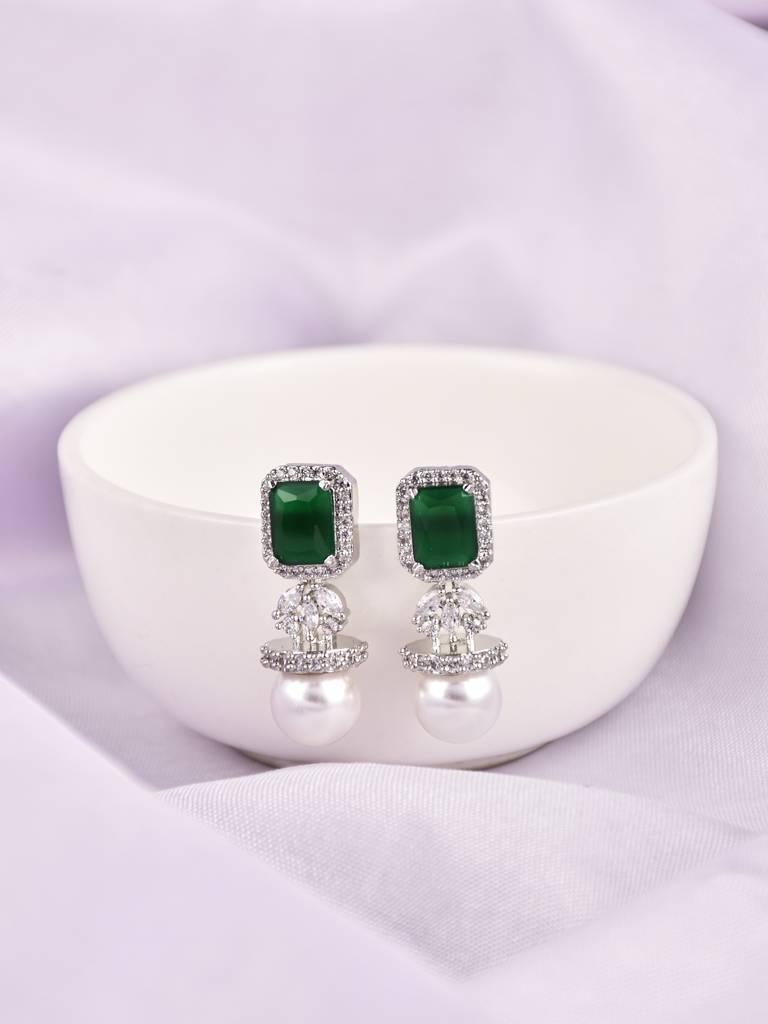 Crystal Halo Pearl Drop Earrings : S24MMER239GRN