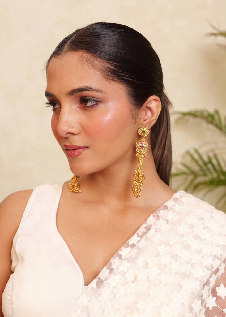 Heera Jaal Tassel Earrings : PR-233E