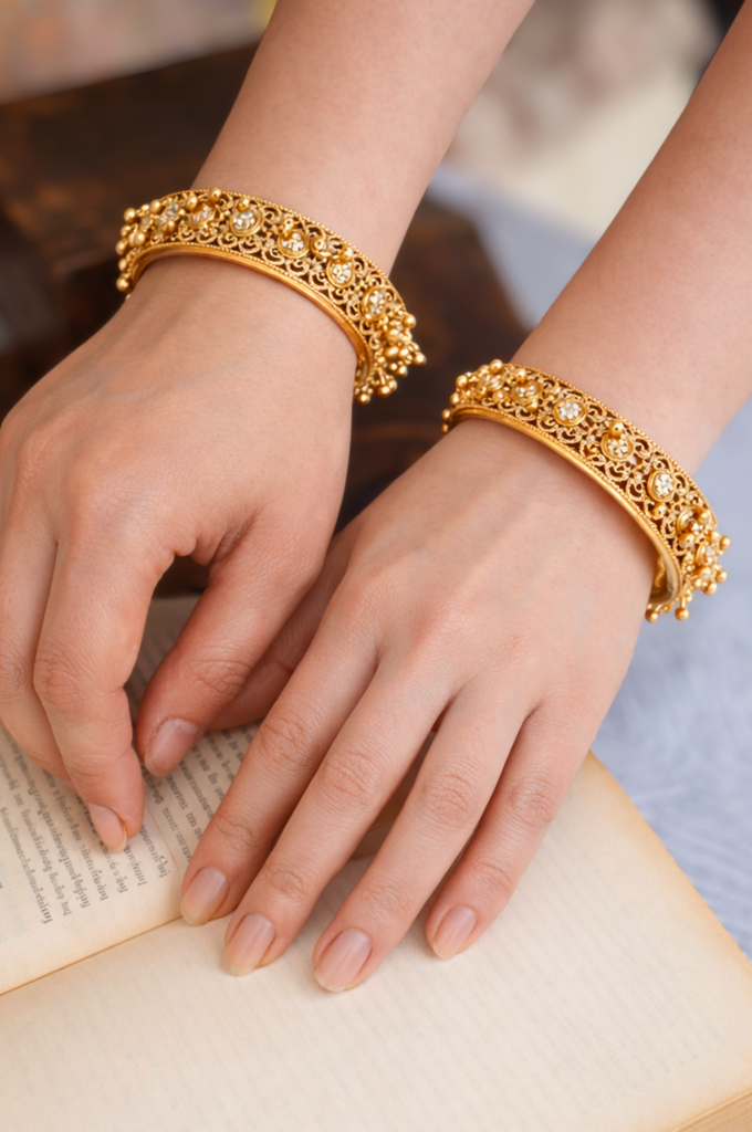 Shaili Traditional Temple Bangle Set : PR-173B