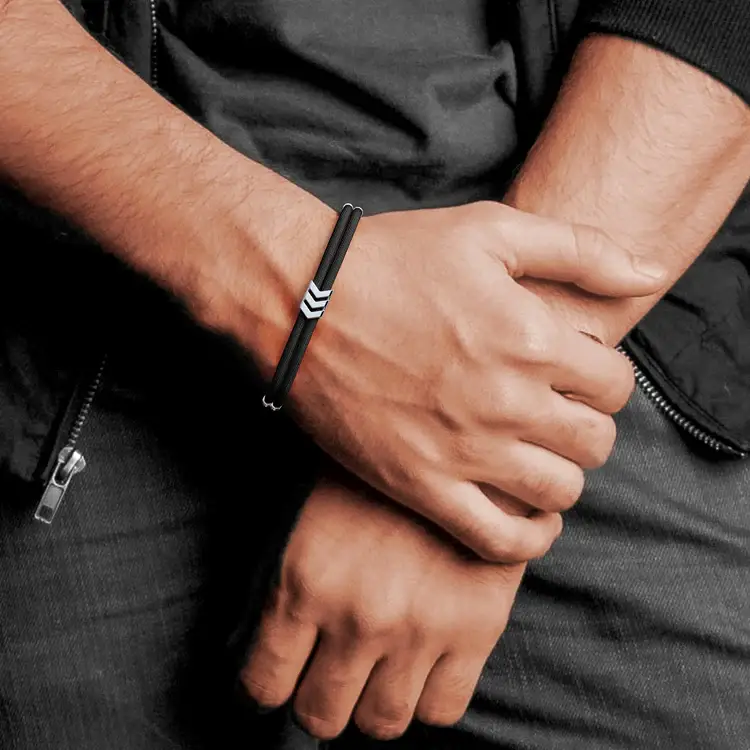 Erose Bracelet : EROSE-BRCLT-BLACK-FS