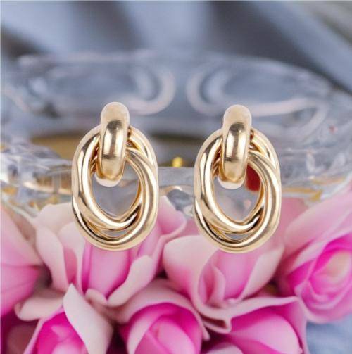 Gold Double Twist Loop Hoop Earrings : ES10089