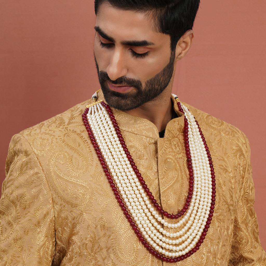 White And Maroon Beaded Neckpiece : RRMFEB23-13