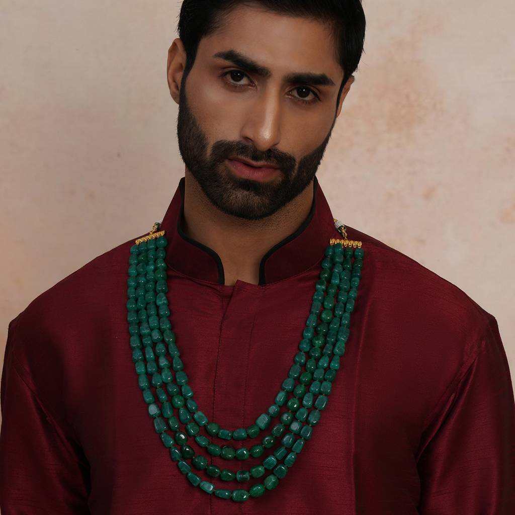 Emerald Stone Layered Neckpiece : RRMFEB23-26