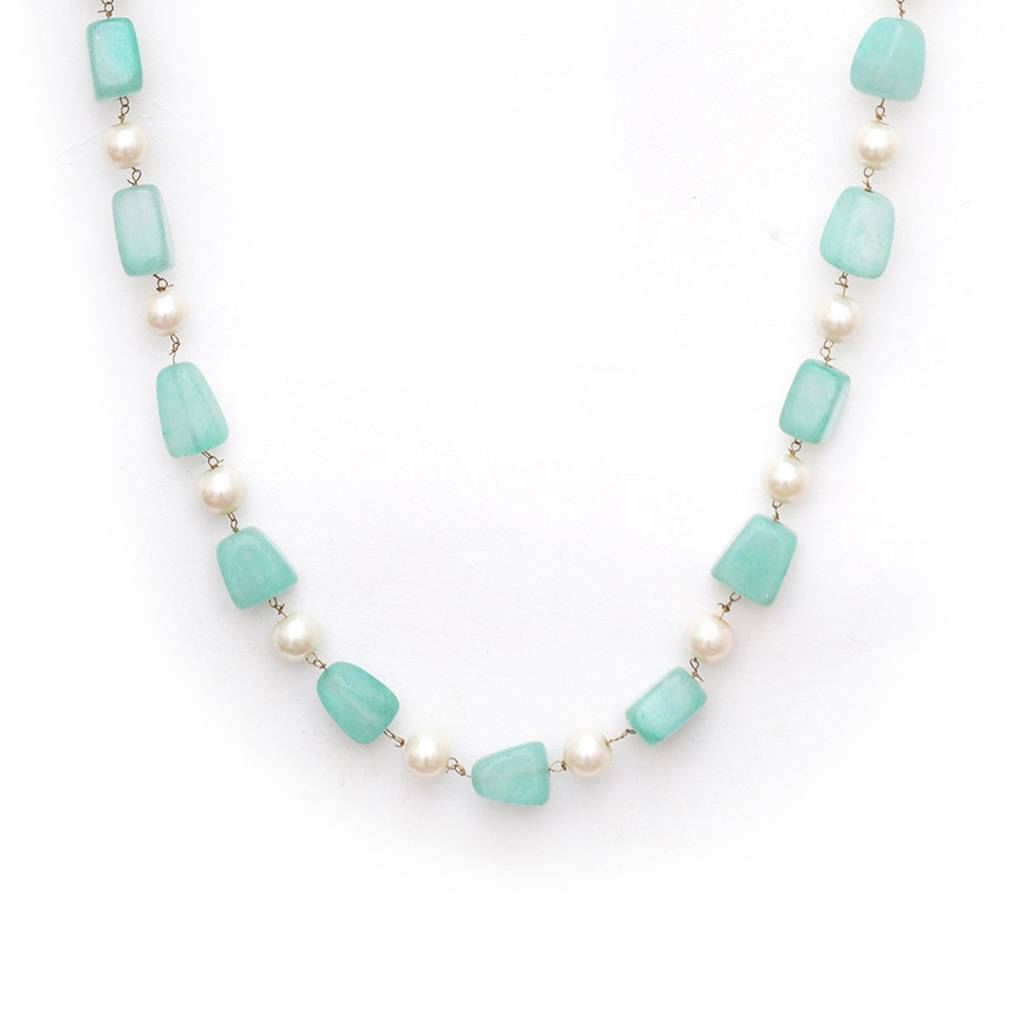 Green And Pearl Neckpiece : RRMFEB23-17
