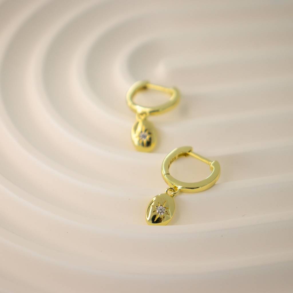 14K Gold Plated Hoops With Star Drops| Lightweight Daily Wear Earrings : AXY1124E1014
