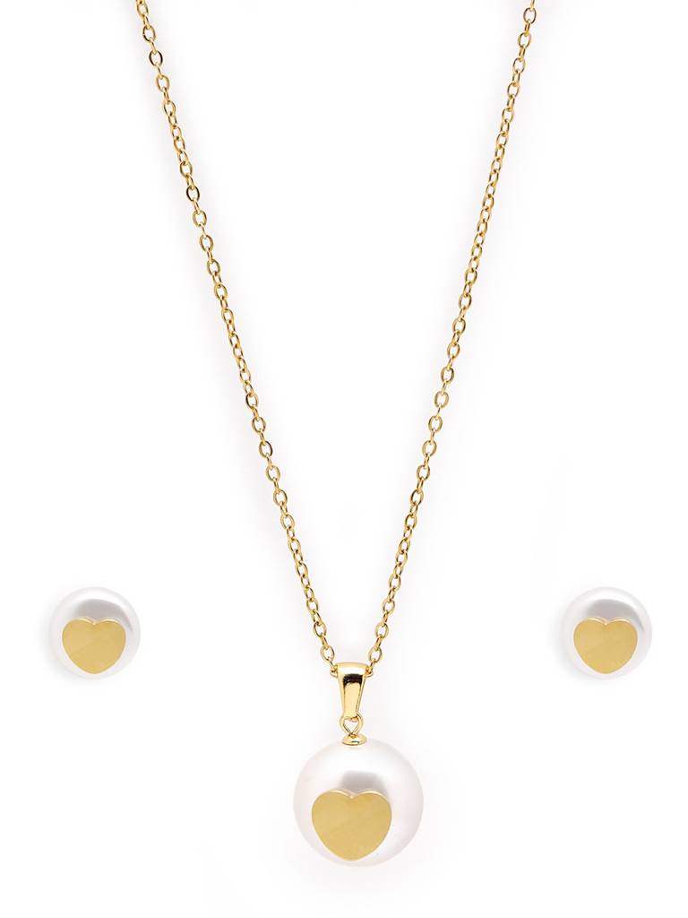 18Kt Gold Plated Pearl And Heart Jewellery Set : FJS5699