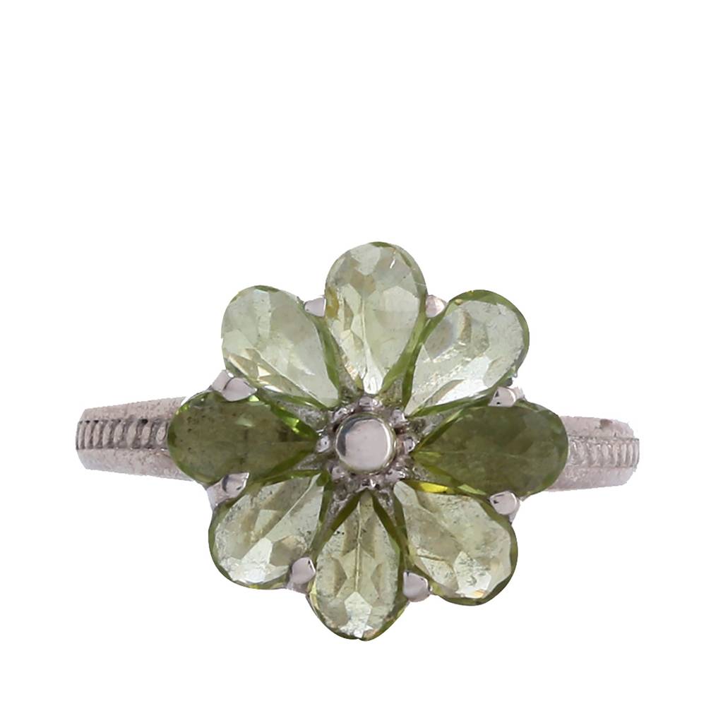 925 Sterling Silver Peridot Ring Elegant Design Timeless Sophistication Perfect For Women And Girls : FU-0240