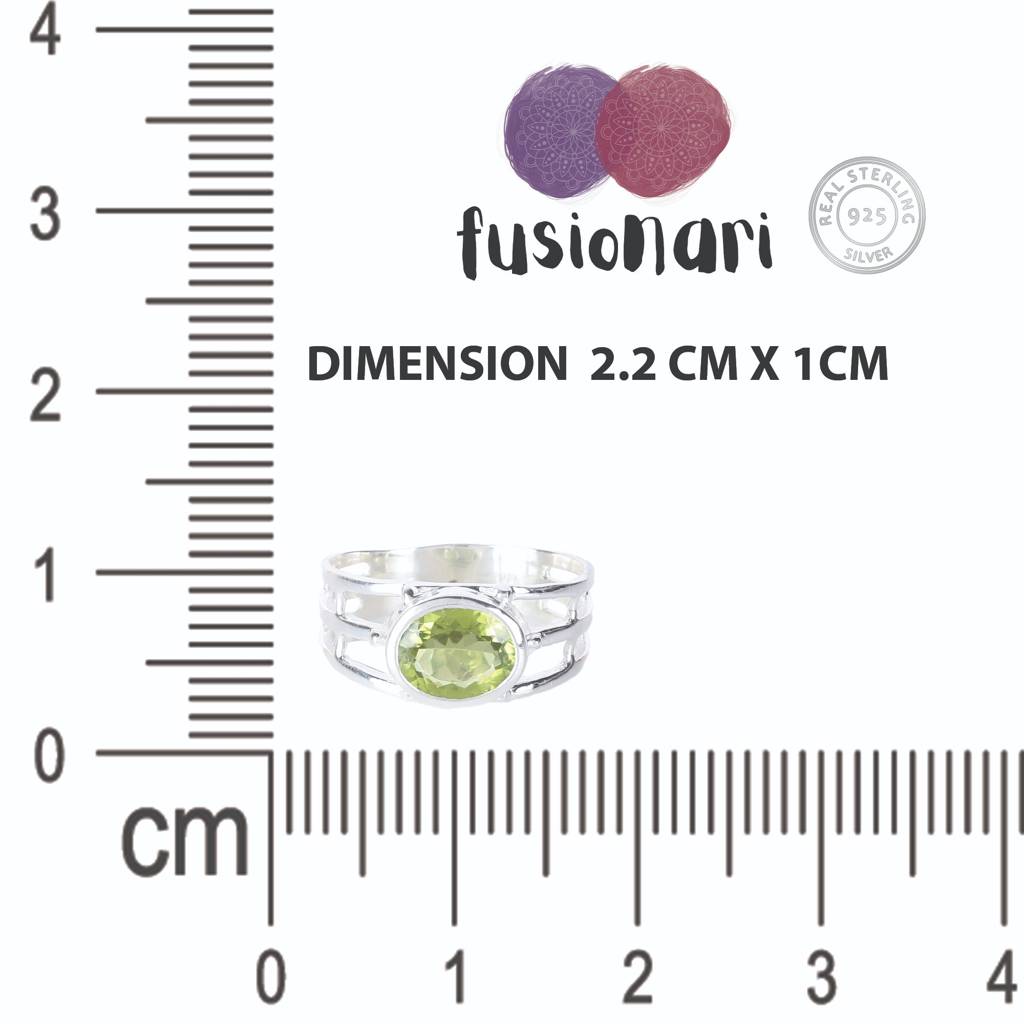 925 Handcrafted Sterling Silver Ring With Peridot Gemstone - Elegant Jewelry For Women : FU-0426