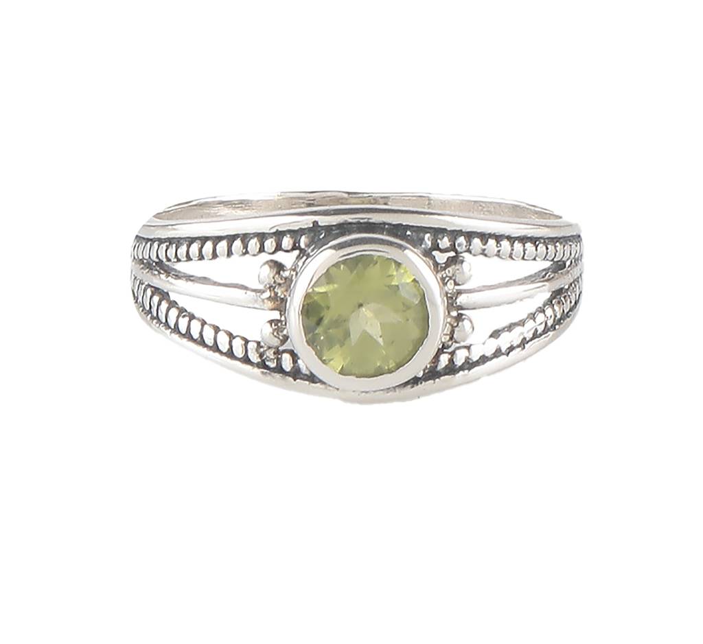 925 Silver Peridot Ring For Women | Natural Healing Gemstone | Elegant Party & Daily Wear : FU-0696