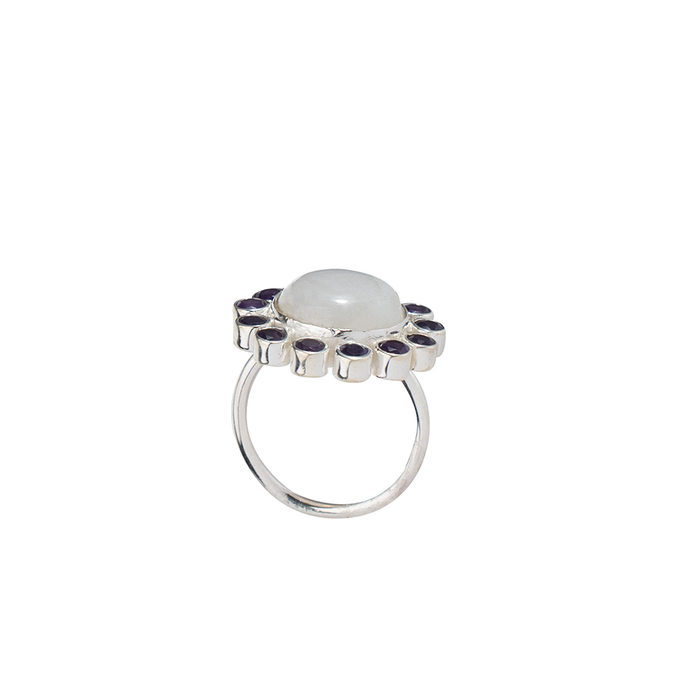 925 Silver Elegant Moonstone Sterling Silver Ring - Natural Gemstone, Unique Design, Perfect For Everyday Wear Or Gi : FU-0092