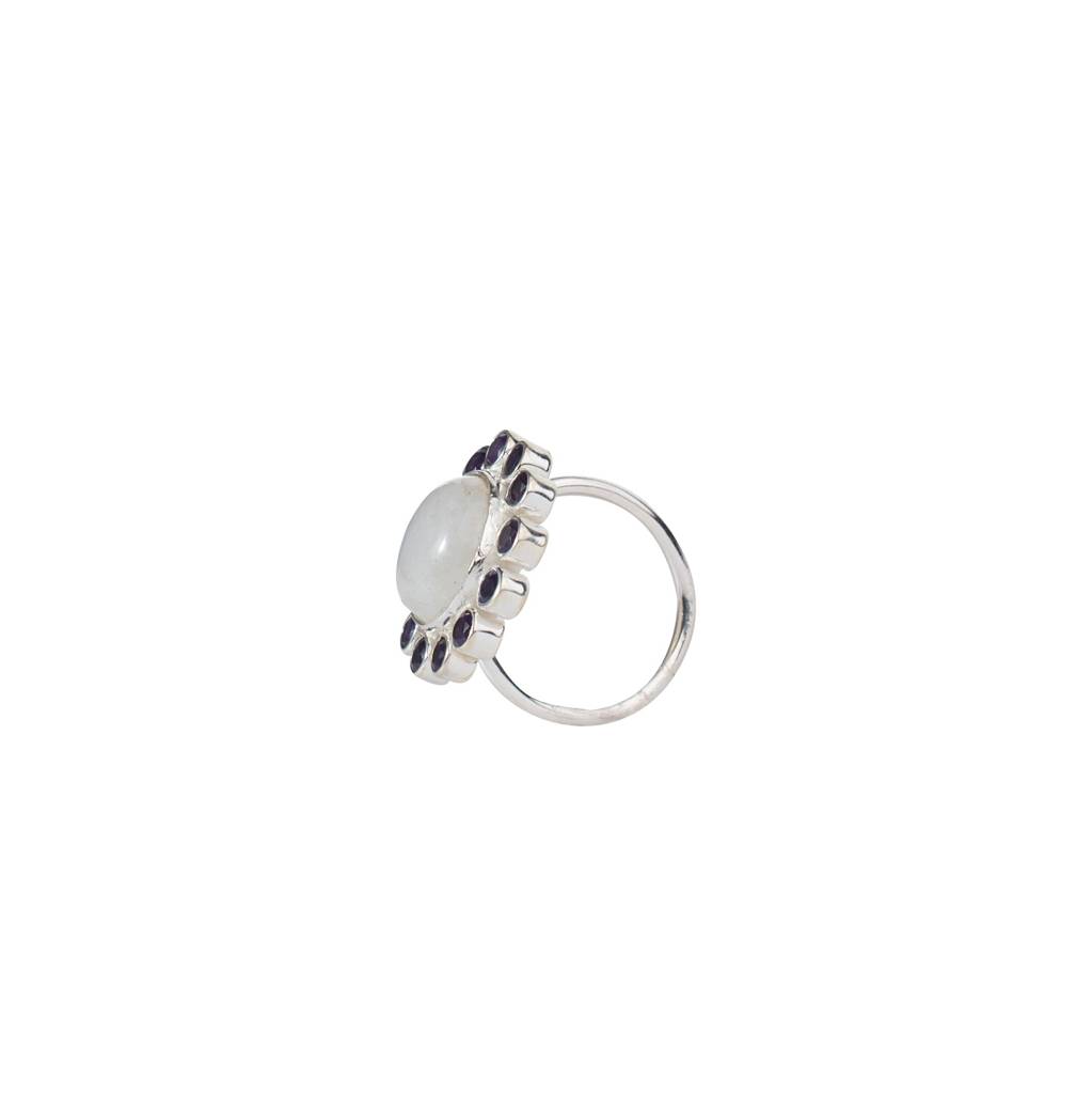 925 Silver Elegant Moonstone Sterling Silver Ring - Natural Gemstone, Unique Design, Perfect For Everyday Wear Or Gi : FU-0092
