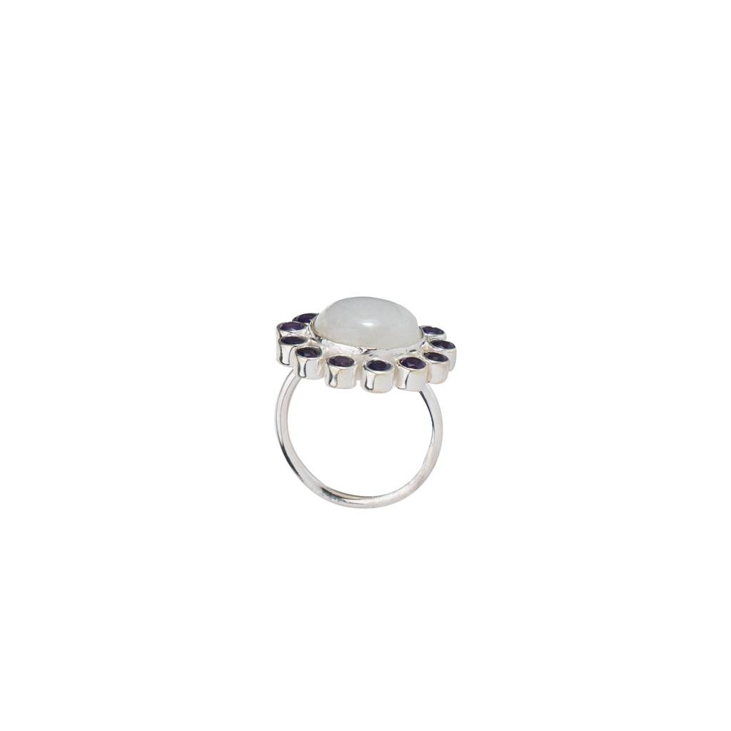 925 Silver Elegant Moonstone Sterling Silver Ring - Natural Gemstone, Unique Design, Perfect For Everyday Wear Or Gi : FU-0092