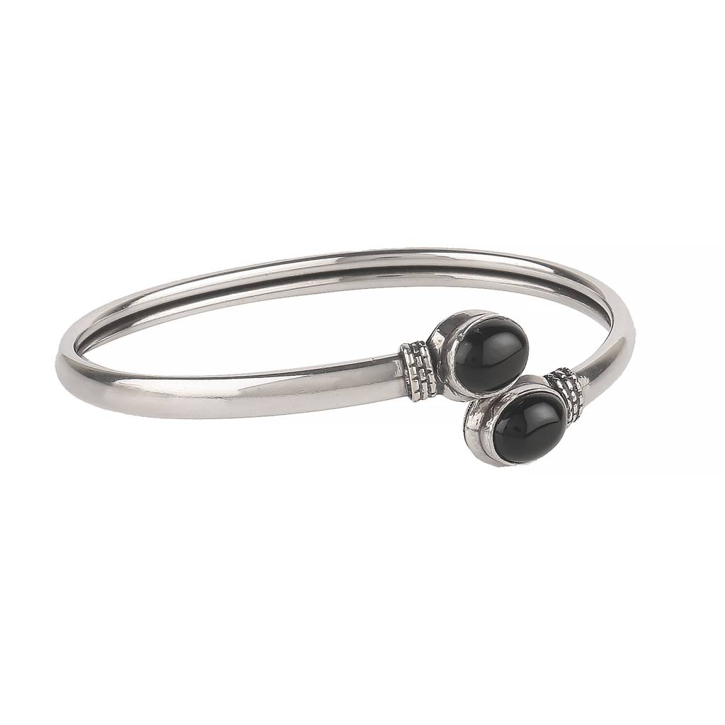 925 Sterling Silver Black Onyx Bangle | Handcrafted Gemstone Bracelet | Bold And Elegant Design : FU-0984