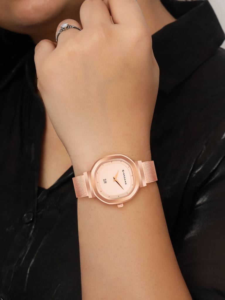Analog Wrist Watch For Women Stylish Metal Strap With Water Resistant 3 Hand Mechanism For Girls & Ladies To Com : GD-60014-11