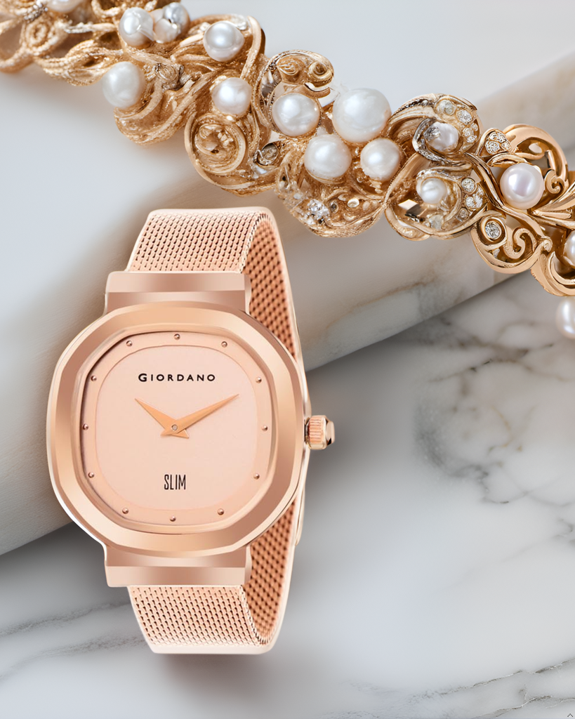 Analog Wrist Watch For Women Stylish Metal Strap With Water Resistant 3 Hand Mechanism For Girls & Ladies To Com : GD-60014-11