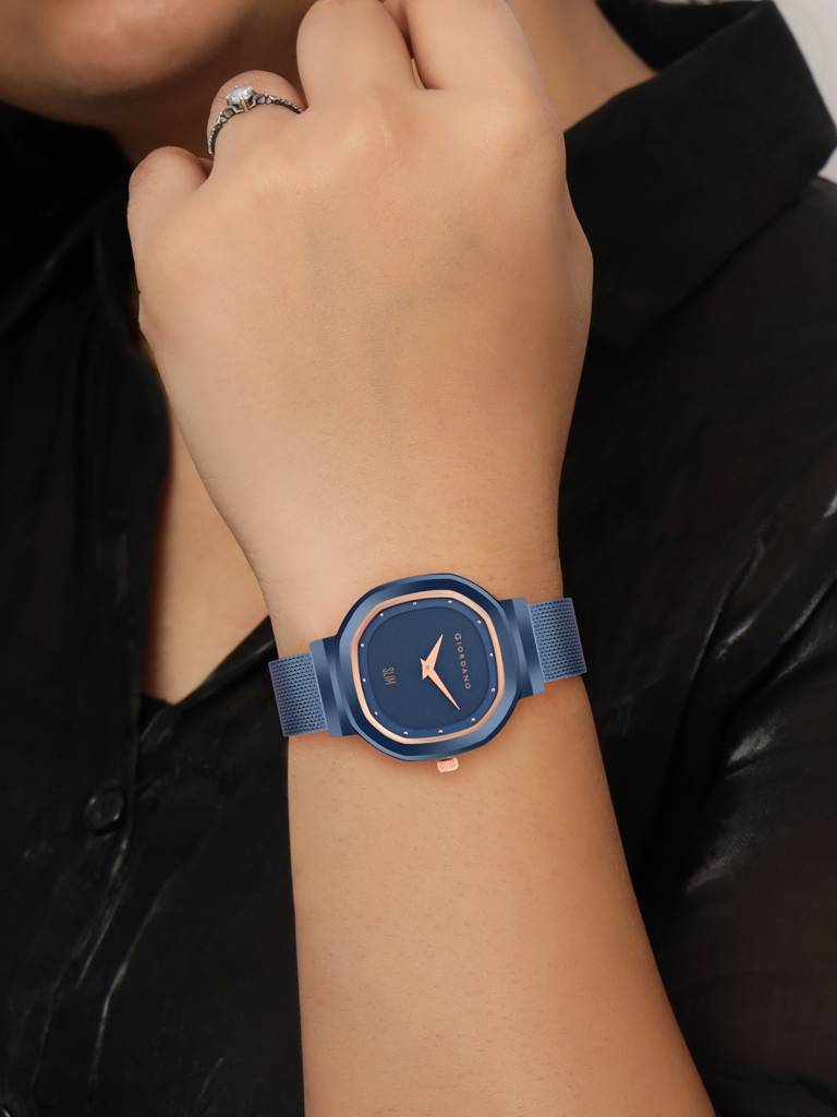 Analog Wrist Watch For Women Stylish Metal Strap With Water Resistant 3 Hand Mechanism For Girls & Ladies To Com : GD-60014-33