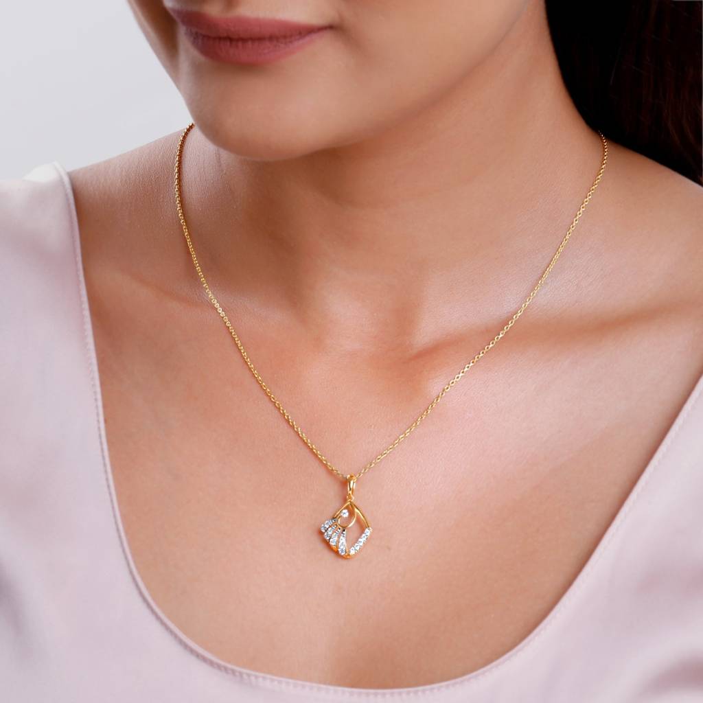 18K Gold Angular Lab Grown Diamond Pendant|With Certificate Of Authenticity & Bis-Hallmarked Gold Jewellery : GDLPD0496
