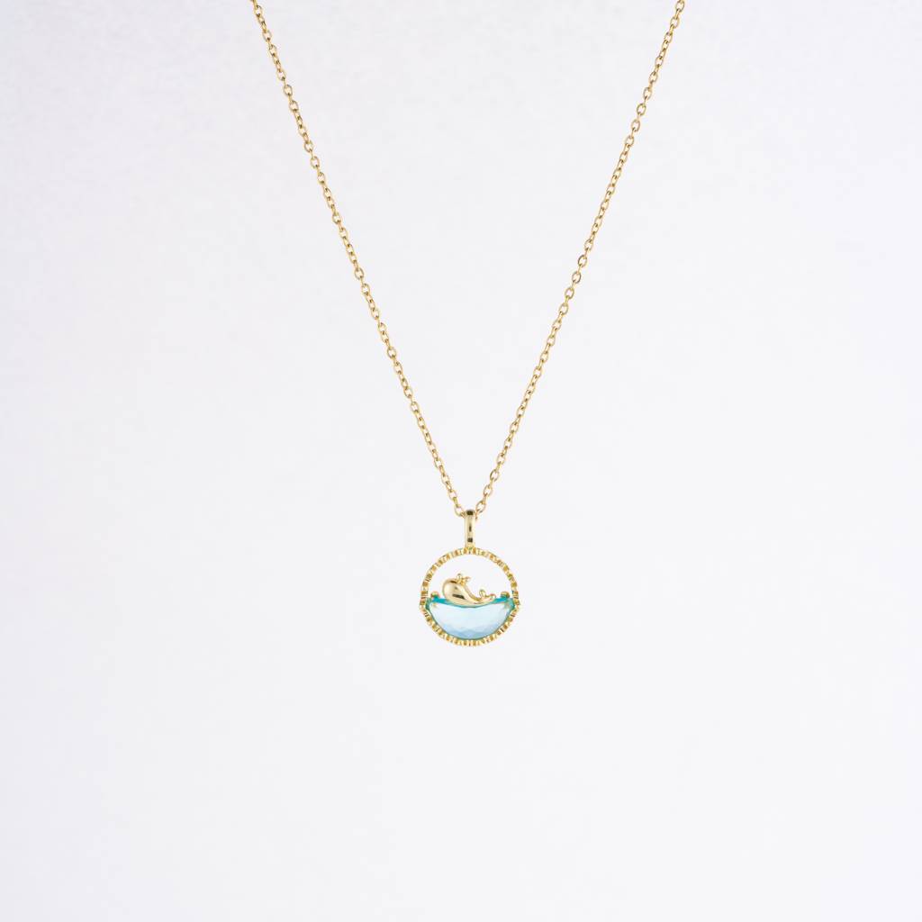 Golden Whale Glass Pendant Necklace : NK148