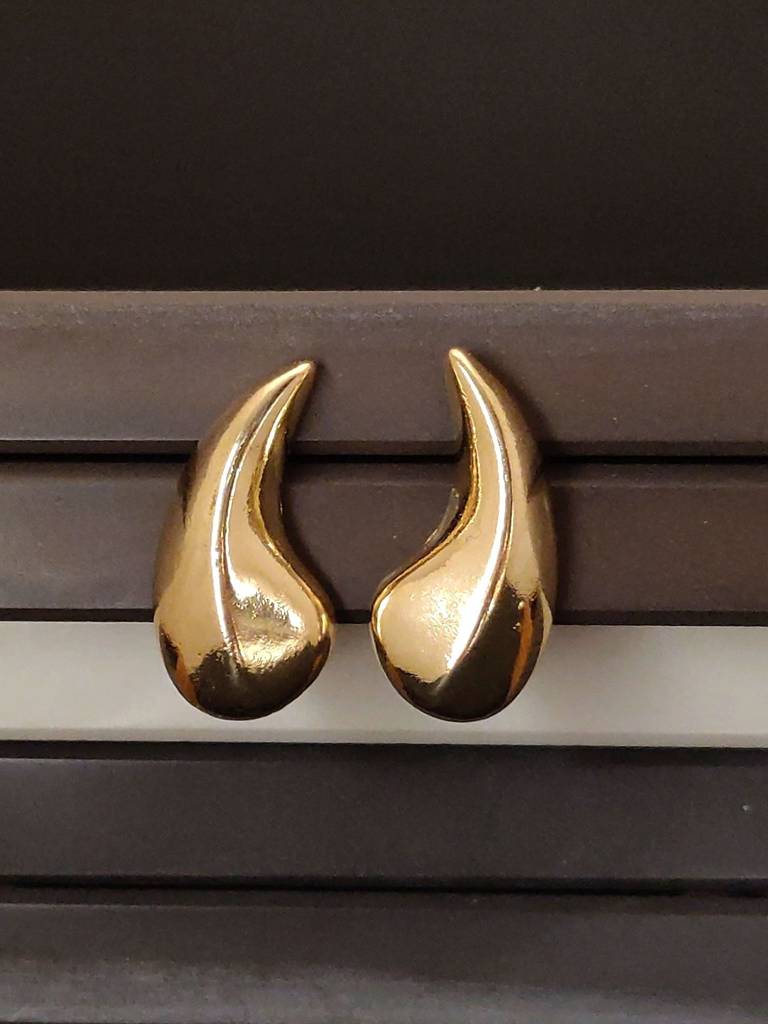 Gold Plated Abstract Curved Stud Earrings For Women : WestEar141
