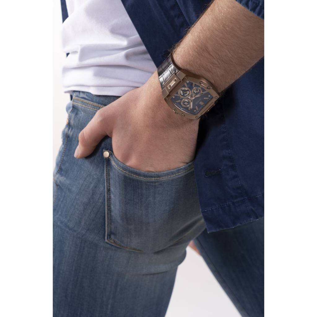 Guess Tonneau 42Mm Blue Dial Analog Men Watch - Gw0202G2 : GW0202G2
