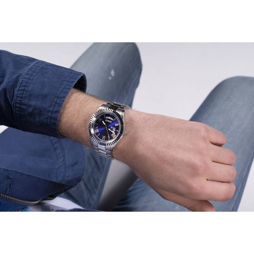 Guess Round 42Mm Brown Dial Analog Men Watch - Gw0265G7 : GW0265G7