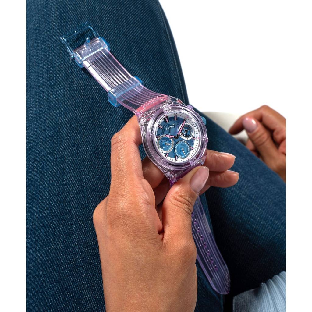 Guess Round 39Mm Blue Dial Analog Women Watch - Gw0438L6 : GW0438L6