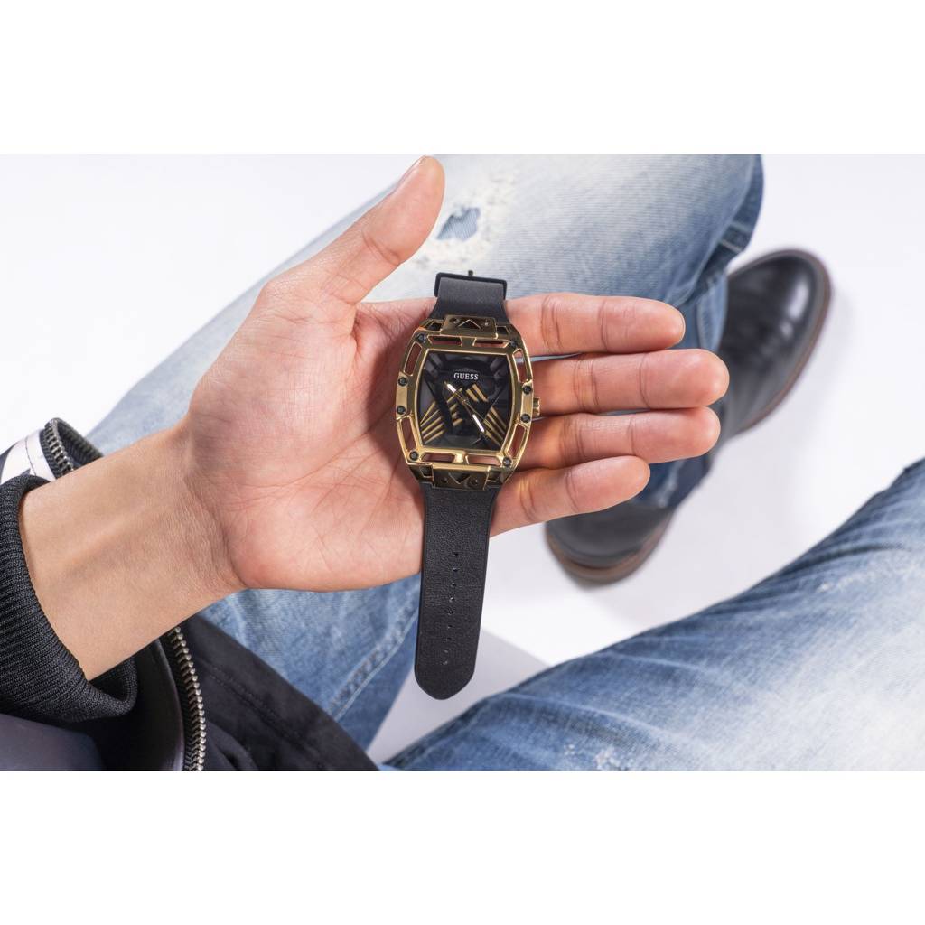 Guess Rectangle 44Mm Champagne Dial Analog Men Watch - Gw0500G1 : GW0500G1