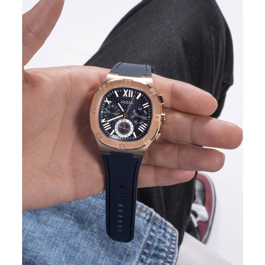 Guess Square 42Mm Navy Dial Analog Men Watch - Gw0571G2 : GW0571G2