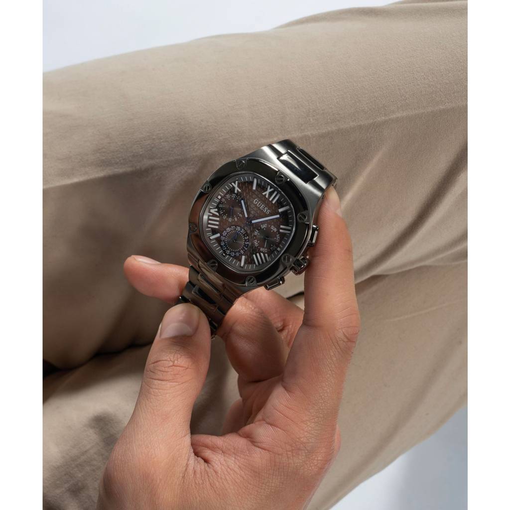 Guess Square 42Mm Gunmetal Dial Analog Men Watch - Gw0572G5 : GW0572G5