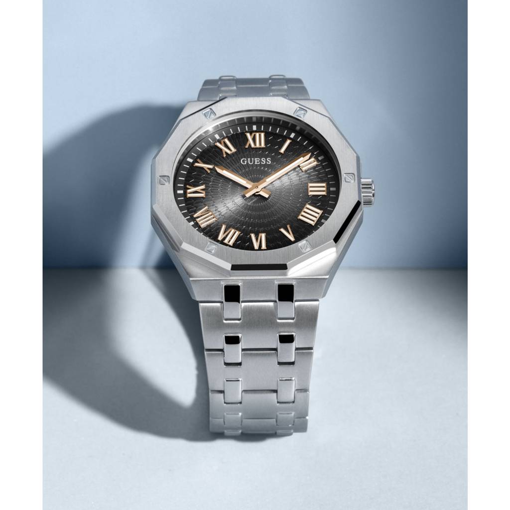 Guess Round 42Mm Black Dial Analog Men Watch - Gw0575G1 : GW0575G1