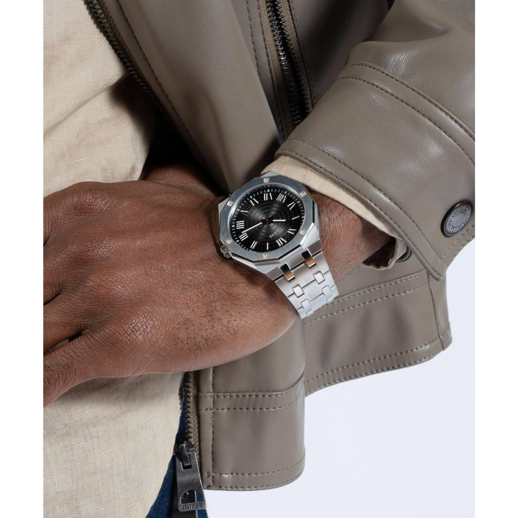 Guess Round 42Mm Black Dial Analog Men Watch - Gw0575G1 : GW0575G1