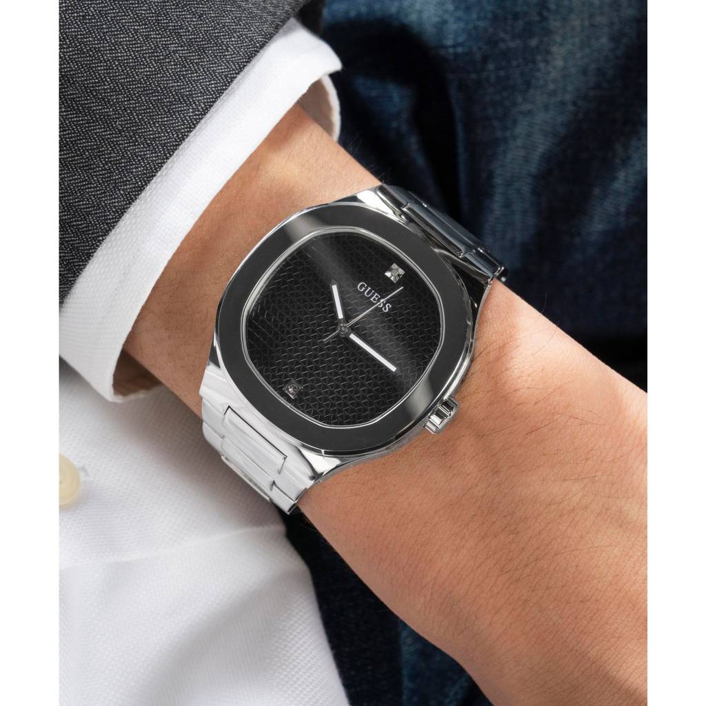 Guess Square 42Mm Black Dial Analog Men Watch - Gw0662G1 : GW0662G1