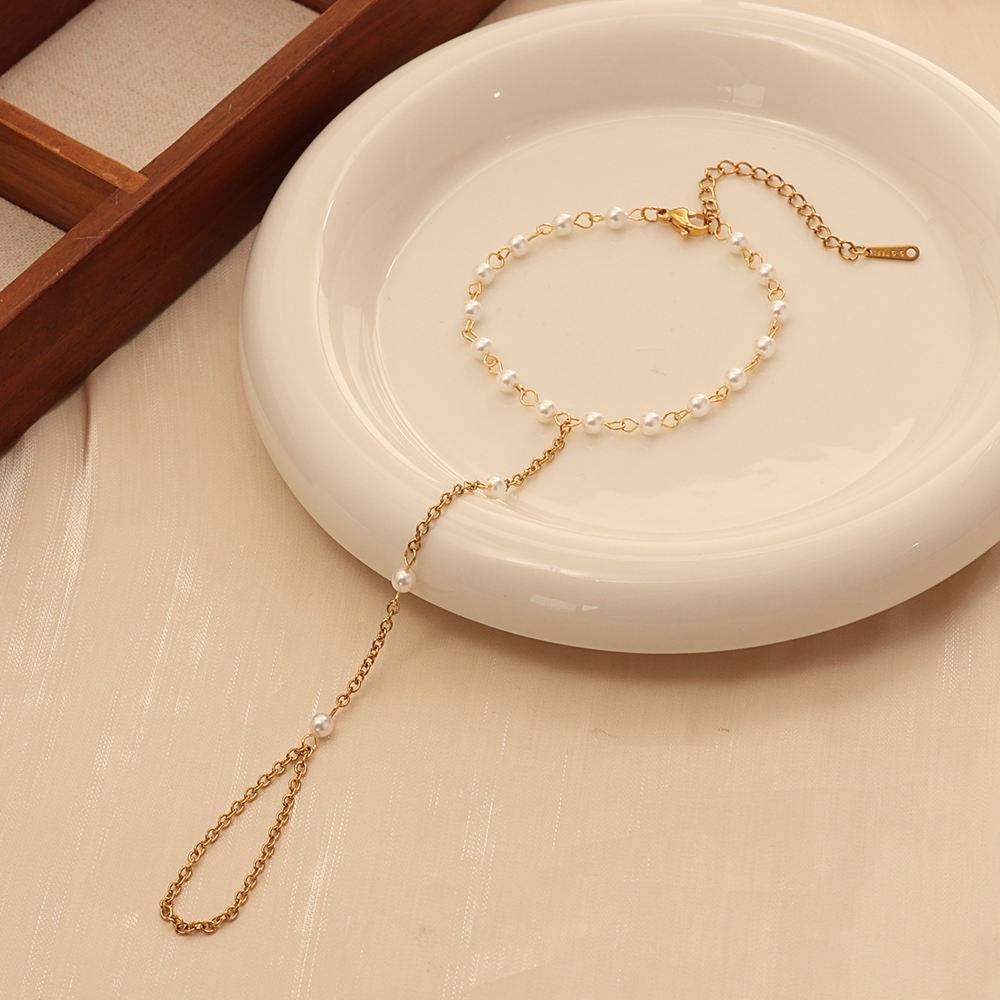 Gold Plated Daily Wear Ira Pearl Hand Chain Bracelet : JDBW2404002