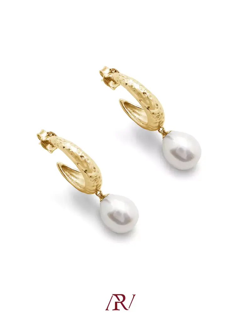 Hammered Pearl Huggies : ARV-ER-047