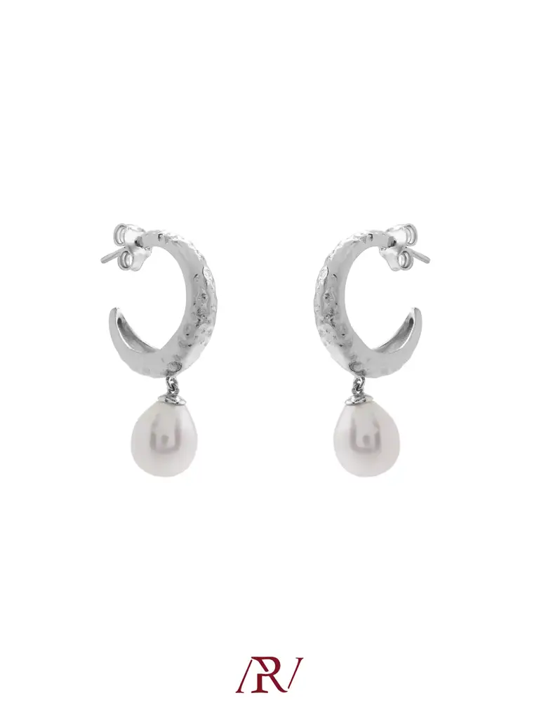 Hammered Pearl Huggies : ARV-ER-047