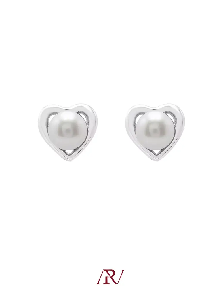 Hearty Pearl Studs : ARV-ER-050