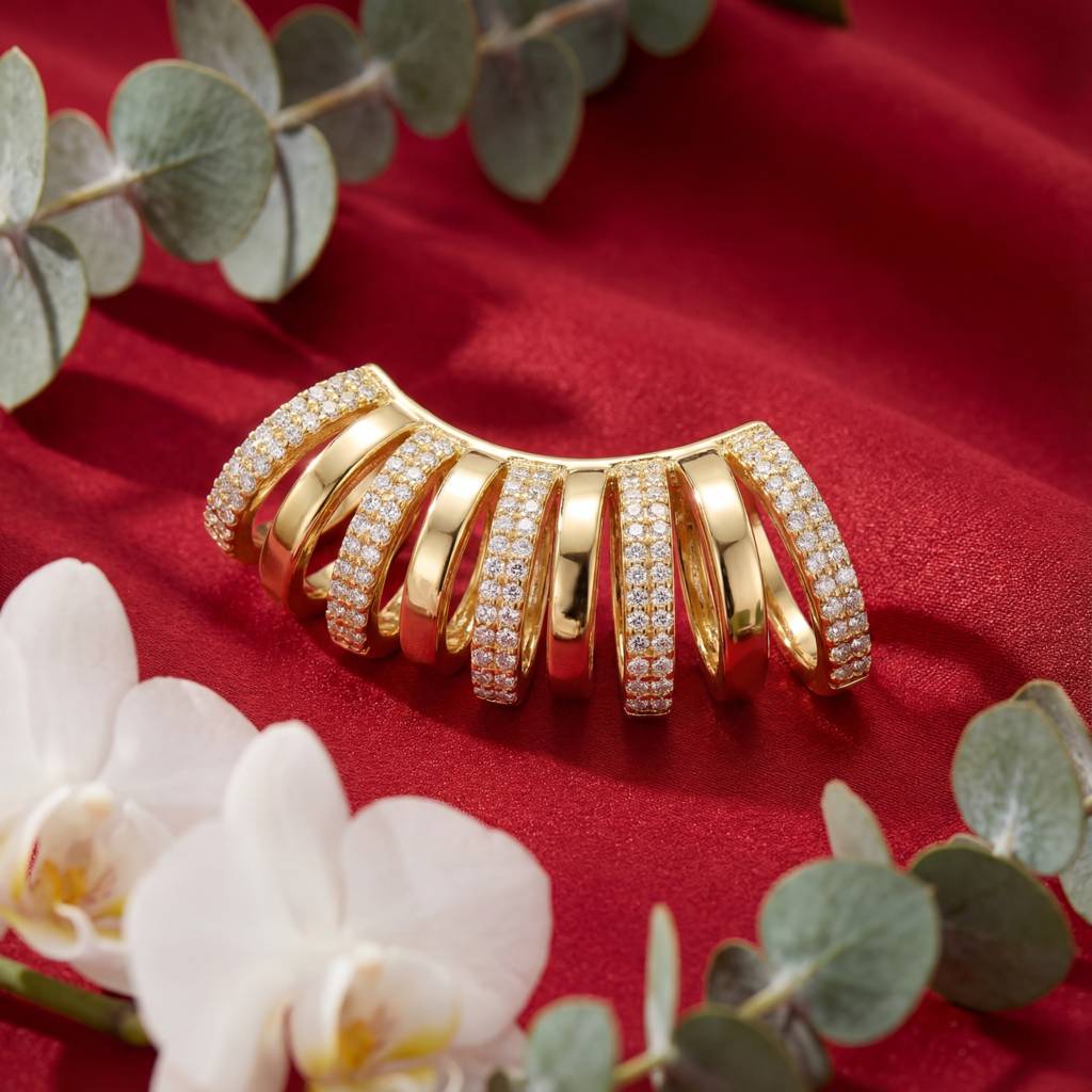 Korean Radiant Golden Ribbed Ear Cuff : YUFSER369