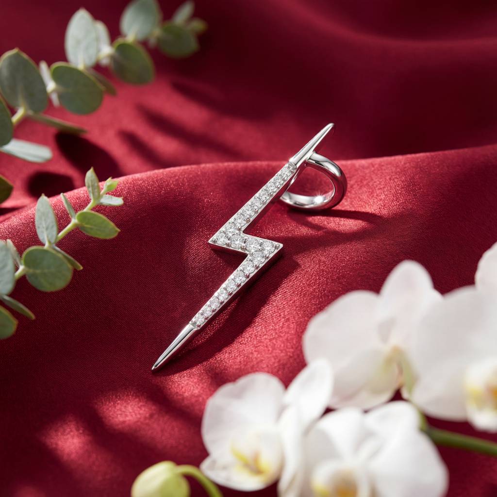 Korean Pavé Lightning Bolt Cuff : YUFSER378