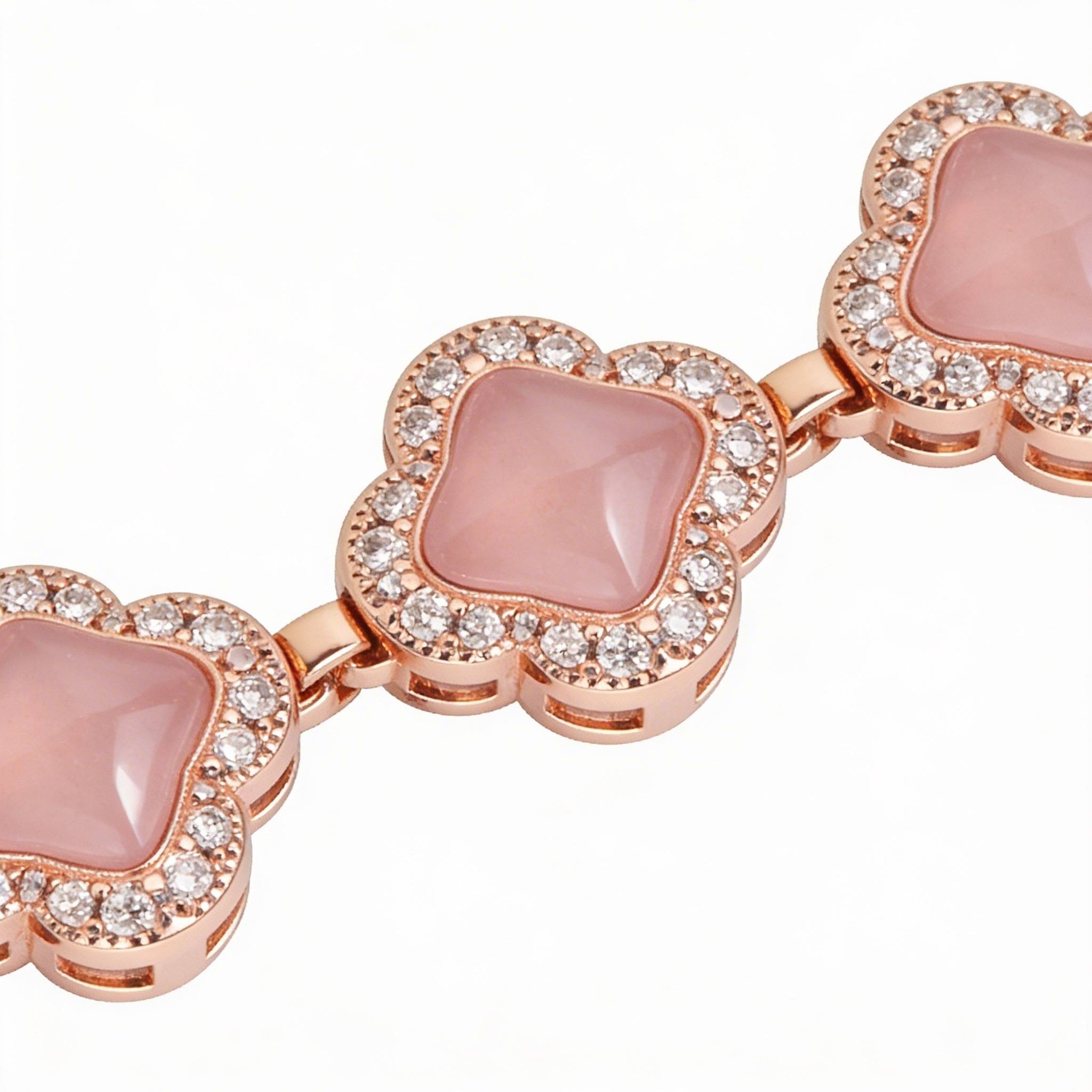 Serenite Dial Watch For Women With Crystal Halo Bracelet : CN-496