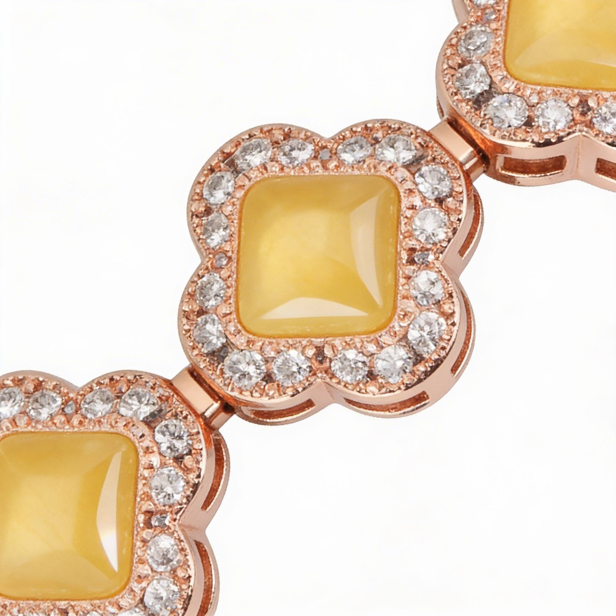 Serenite Dial Watch For Women With Crystal Halo Bracelet : CN-497