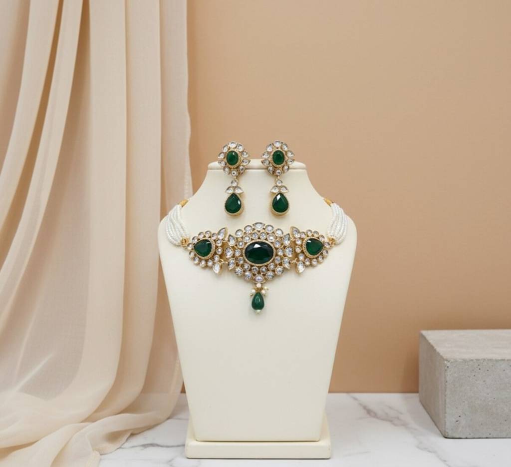 Gold-Plated Green Stone & Pearls Jewellery Set : HIV-84