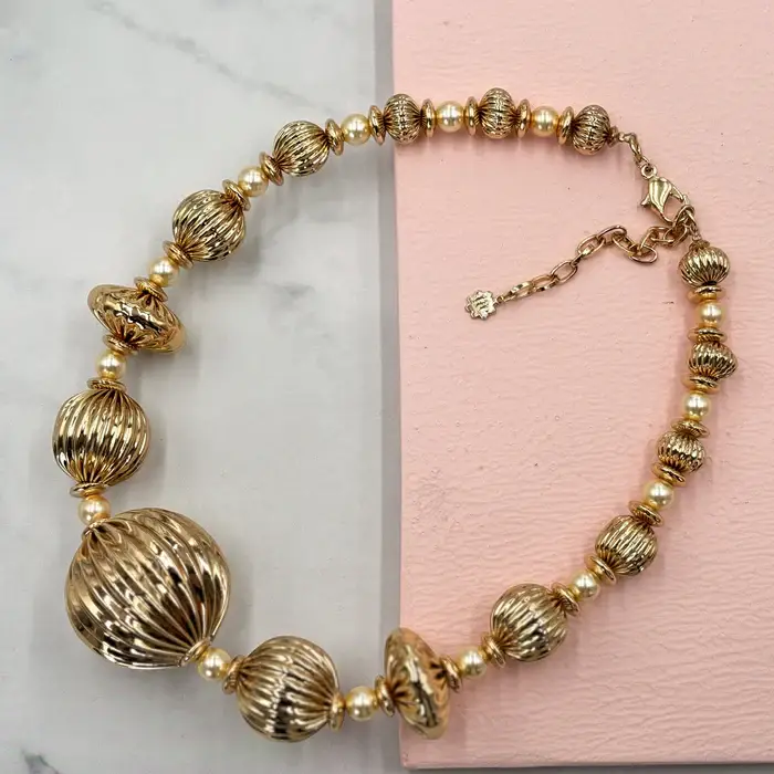 Tfc Varied Vortex Bold Bead And Pearl Gold Plated Necklace : 20188