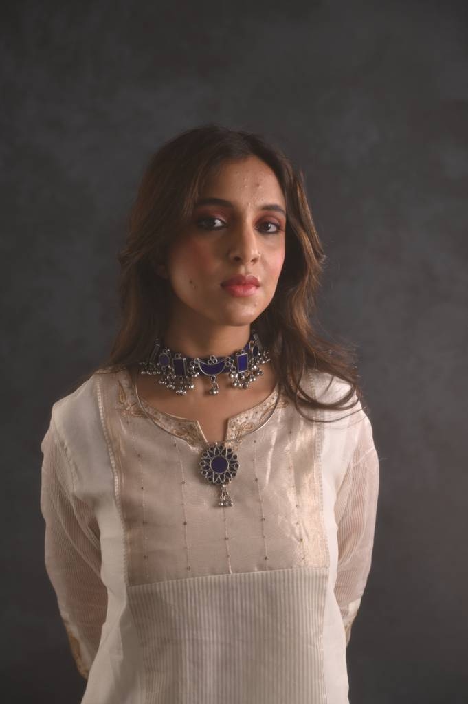 Nawra Choker