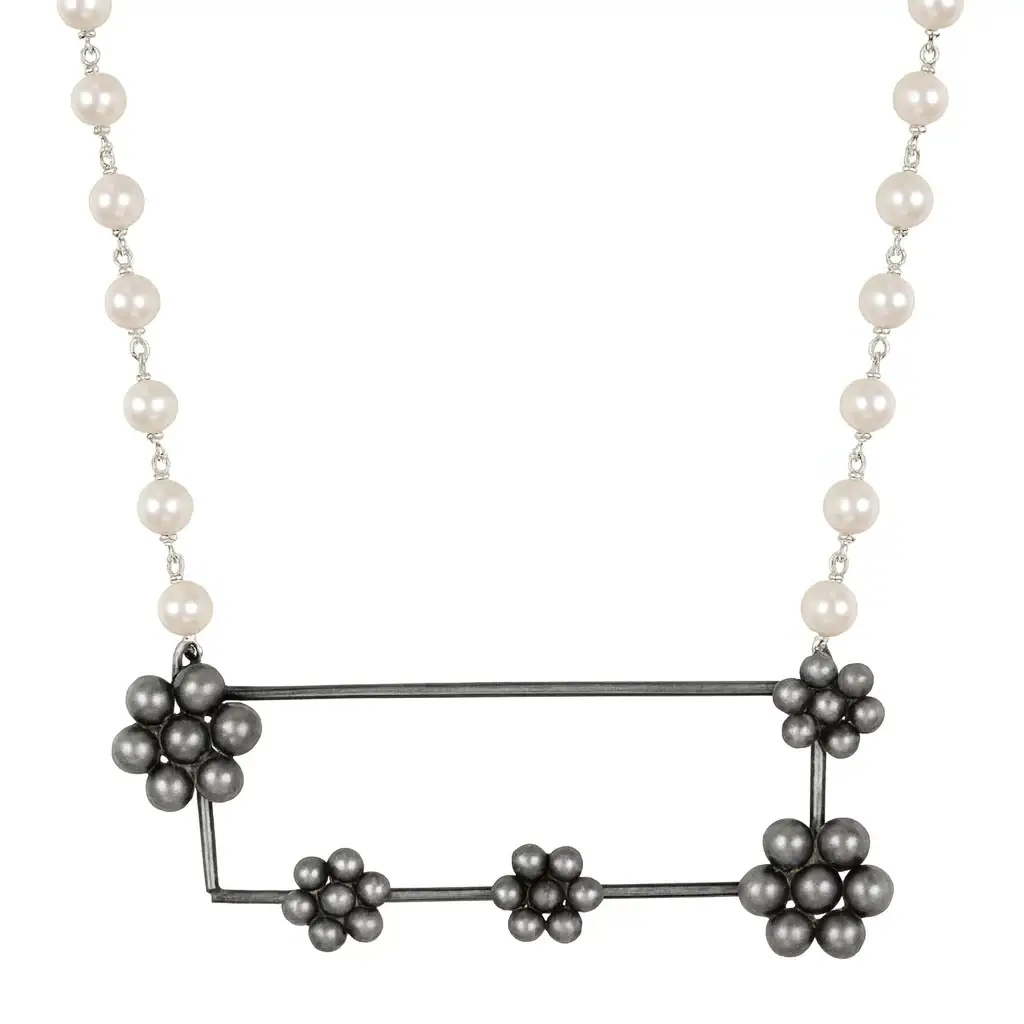 Handmade Kudi Abstract Necklace With Pearls : 64072855