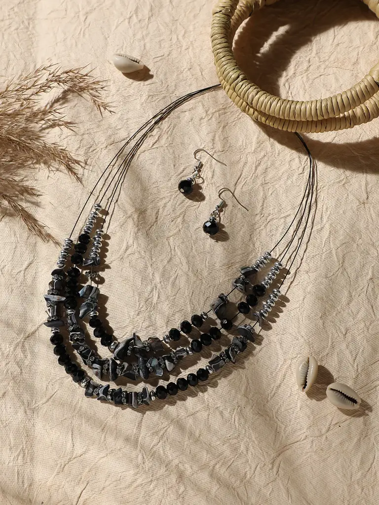Silver Plated Designer Stone Casual Necklace And Earring Set For Women : SOHNCK3237