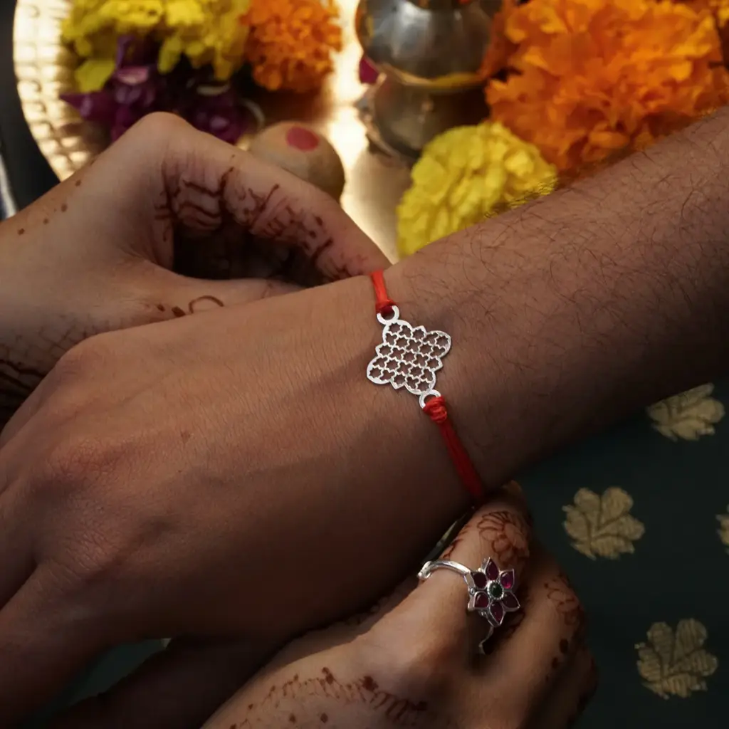 Silver Laser Cut Rakhi : 30835863