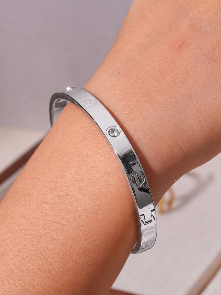 18K Plated Waterproof Anti-Tarnish Screw & Zircon Openable Bangle Bracelet : AHC0925B235S_RE