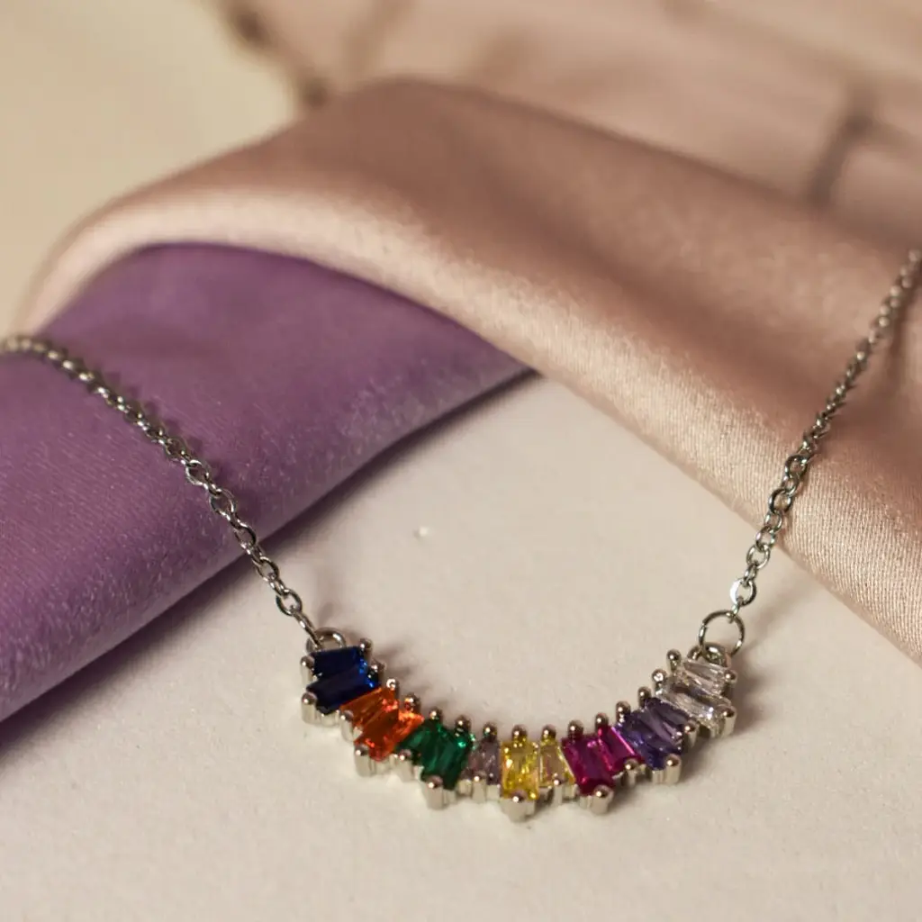 Gemstone Crescent Necklace : NS11712