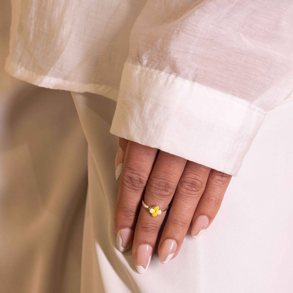Adya Blossom Bud Midi Ring : SK20104